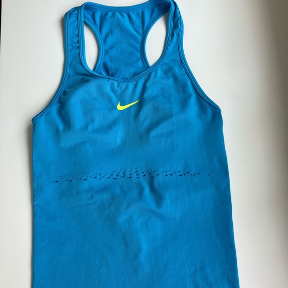 Nike Dri-Fit Racer Back Sports Tank - Picture 2 of 8